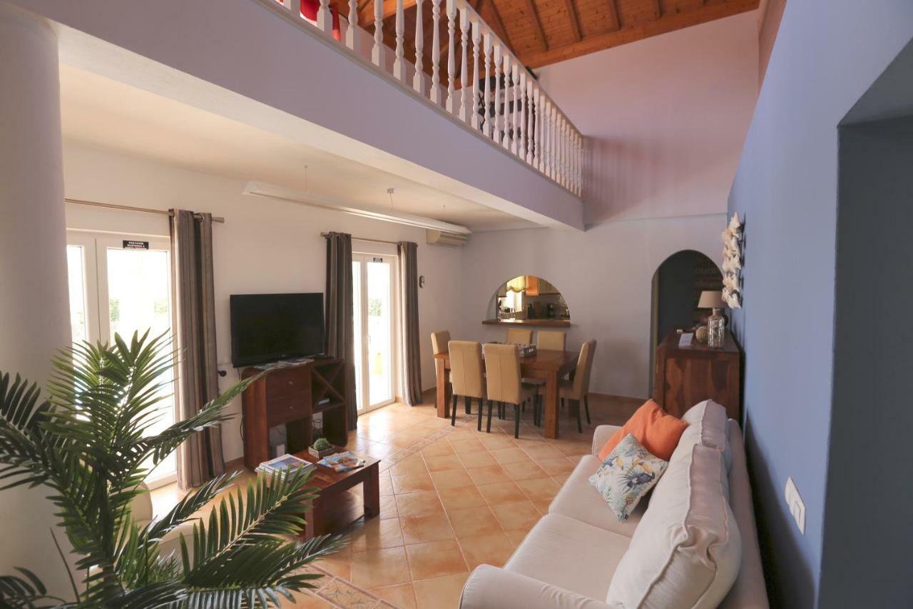 Quinta Do Pinheiro Manso - Holidays Villa - Marinha Beach Карвоейро Екстериор снимка