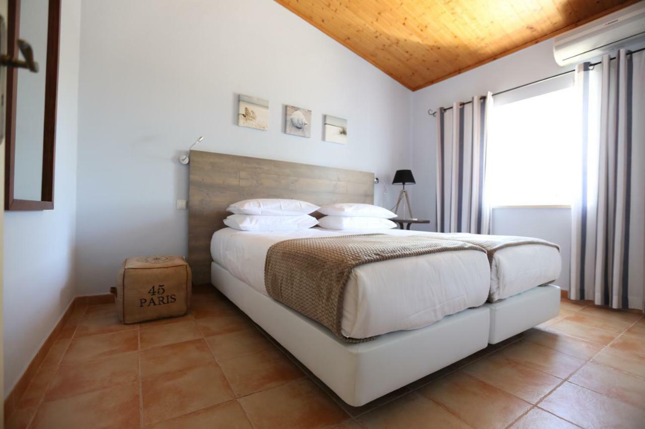 Quinta Do Pinheiro Manso - Holidays Villa - Marinha Beach Карвоейро Екстериор снимка